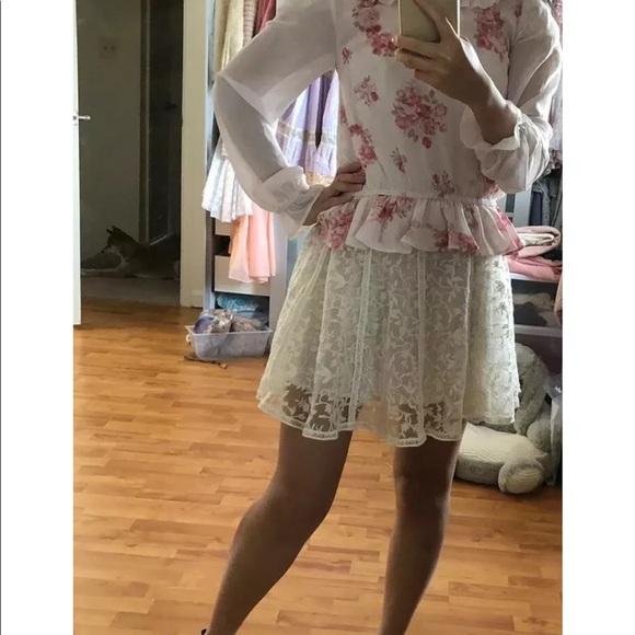 Liz Lisa Blouse - Picture 2 of 5